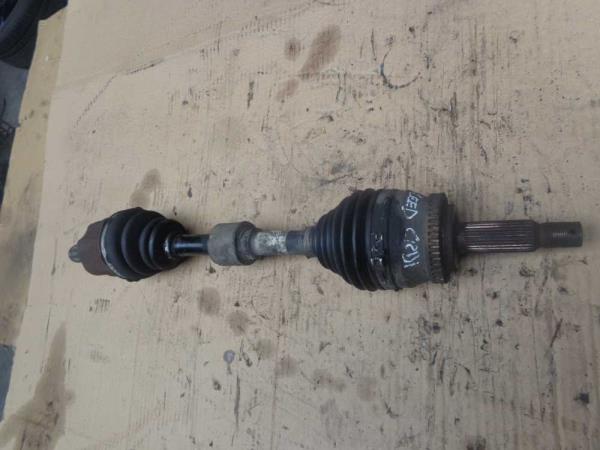 CARDAN GAUCHE HYUNDAI I30/KIA CEED, PRO CEED 1.6CRDI/2.0CRDI 2006+ - Vue 1